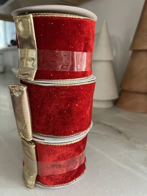 4 Rolls Of Christmas Ribbons - 3x 2.5” Red Velvet Like , 1x 1.5” - Image 1 of 4