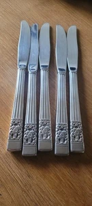 Oneida Hampton Court Knives - Picture 1 of 1