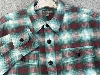 LL Bean Signature Shirt Mens Medium Green Red Plaid Chamois Slim Fit Archive - Image 1 of 4
