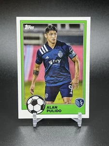 Alan Pulido 1981 Tribute 2021 Topps MLS Major League Soccer #T81-18 SKC MEXICO - Bild 1 von 2