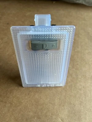 2017-2021 Buick Encore 1.4L REAR UPPER OVERHEAD ROOF DOME READING MAP LIGHT OEM - Image 1 of 4