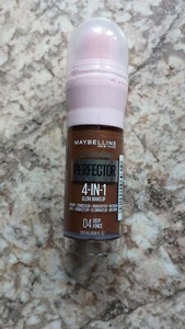 Maybelline Instant Age Rewind Perfector Glow Makeup 04 Deep Fonce - Bild 1 von 1