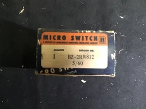 MICROINTERRUPTOR HONEYWELL BZ-2RW812 - Imagen 1 de 3