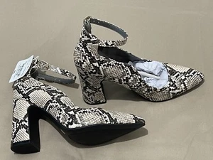 NWT Worthington Womens Shoes Size-6.5 M Snake Ankle Straps Pumps Slip on Sandals - Picture 1 of 11