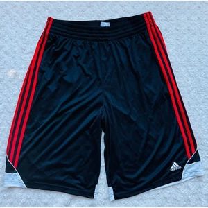 Pantalones Cortos Atléticos Adidas Para Hombres Climalite Negros Clásicos Rojos Rayas Baloncesto Grandes  - Imagen 1 de 8