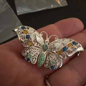 SPILLA VINTAGE ALICE CAVINESS GERMANIA SMALTO E FARFALLA STERLING SPILLA 2” - Foto 1 di 6