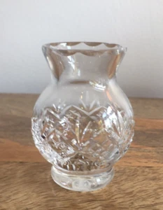 Vintage Edinburgh Crystal glass Thistle design small Vase/pot 7cm tall rare VGC - Picture 1 of 11