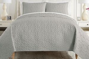 Waterford Fine Linens Mosaic Queen Quilted Coverlet & Shams Set Silver New