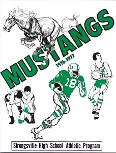 Mustangs Strongsville High School Athletic Program 1976-77 Football vs. Padua - Bild 1 von 2