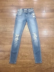 kancan sofia low rise skinny Jeans Women's 23x32 VBK1982R SOF Distressed Stretch - Picture 1 of 8