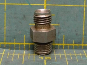 Parker Connector 316 SS 1/4" Tube OD Compression x 7/16-20 SAE No Nut/ Ferrule - Picture 1 of 4