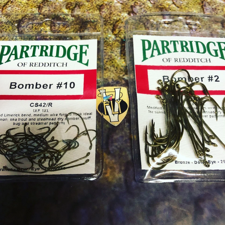 25 Partridge CS42/R Classic Salmon Single Bomber Hooks 5 Size Options  - Image 1 of 4