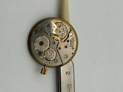 Peseux 7000 Movement - Image 1 of 2