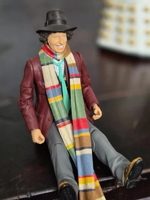 Doctor Who 4th Tom Baker 6" Figure w Swappable Head - Image 1 of 4