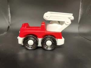 Camión de bomberos Fisher-Price Little People 2008 con sonido - Imagen 1 de 7