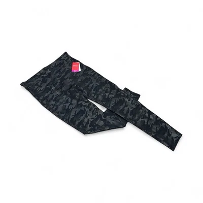 Spanx NWT Faux Leather Camo Legging Black & Gray Sculpting Shaping Size 1X - Image 1 of 4