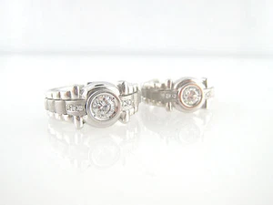 14kt White Gold Omega Style with CZ Wedding Band Set. Size 8 & 5.5 - Picture 1 of 9