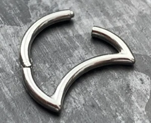 1pc Crescent Moon Hinged Segment Ring Surgical Steel Hoop Helix Daith 8mm 5/16" - Picture 1 of 8