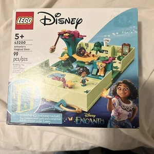 LEGO Disney: Antonio's Magical Door (43200) - Picture 1 of 5