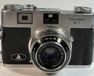 Cámara Tower 57 35mm con lente F50mm vintage sin probar se vende como está piezas reparación Foto 1 de 4