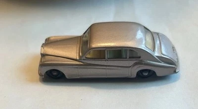 MATCHBOX LENSEY ROLLS ROYCE PHANTOM V NO.44 - ENGLAND GREAT CONDITION - Image 1 of 4