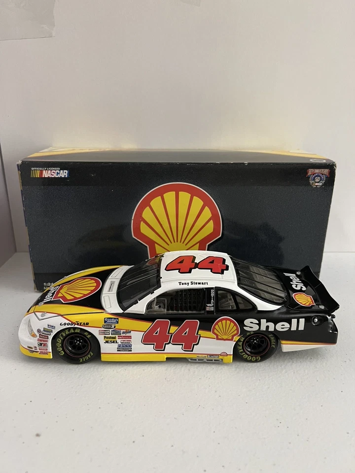 Tony Stewart 1998 Shell #44 Pontiac 1:24 NASCAR Diecast Racing  - Image 1 of 1