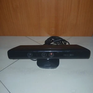 Kinect Xbox 360 Microsoft Originale usata perfettamente funzionante - Bild 1 von 3