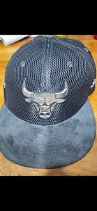CHICAGO BULLS, NEW ERA, SNAP GREY ADJUSTABLE MESH CAP ( never worn) - Picture 1 of 5