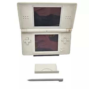 Nintendo DS Lite USG-001 Handheld-Spielkonsole nur Weiß USG-JPN-1 Getestet - Bild 1 von 18