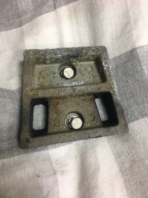 OMC Cobra Outdrive Zinc Anode 983952 - Image 1 of 2