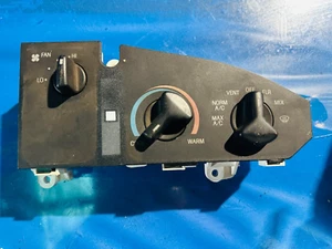 🐼 97 Ford Econoline Climate/ HVAC Control Unit - Picture 1 of 15