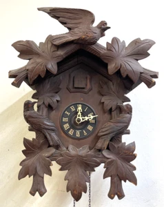 German Black Forest Cuckoo Clock For Parts Or Repair - Picture 1 of 8