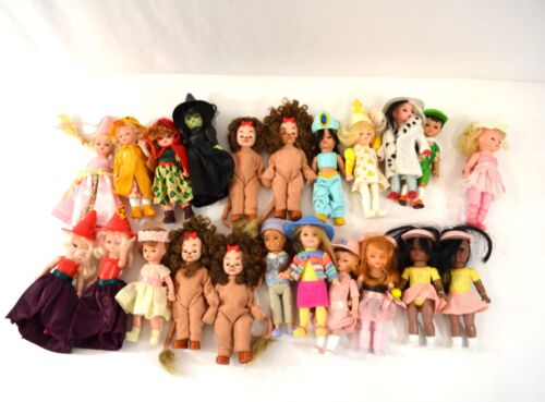 LOT de 21 poupées Madame Alexander Magicien d'Oz capot d'équitation rouge McDonald's plus
