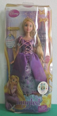 Extensiones de cabello rubia muñeca Barbie Rapunzel enredada Disney nueva en caja Mattel Foto 1 de 4