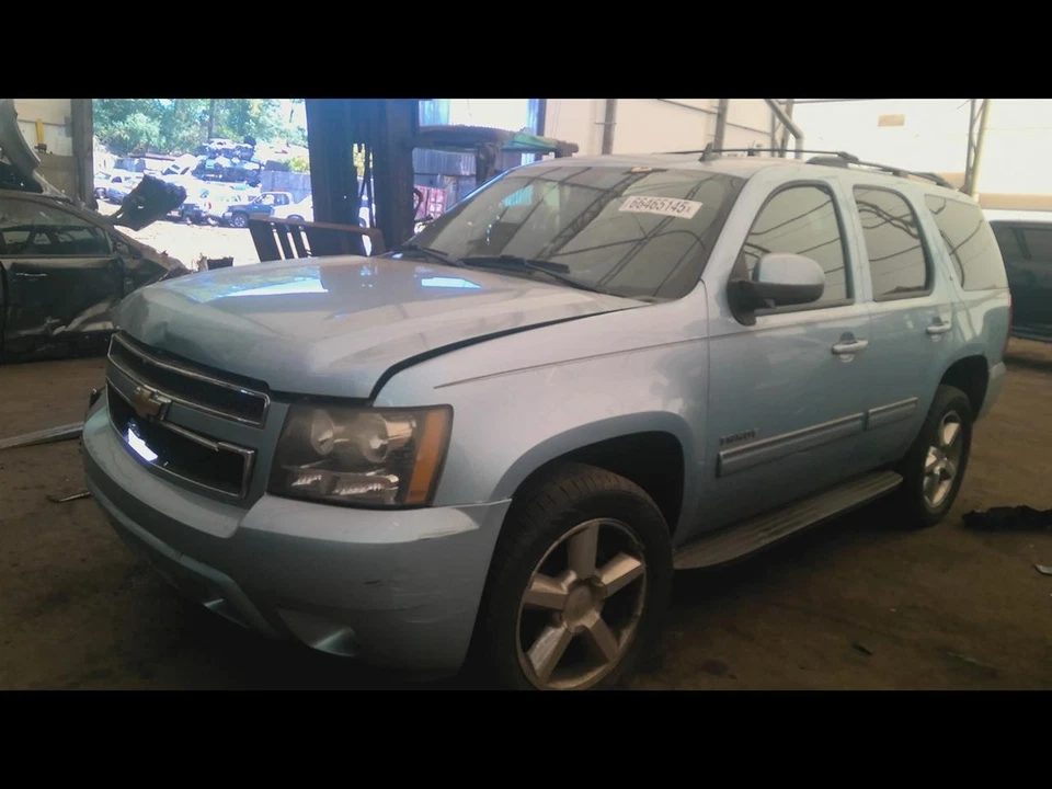 (LOCAL PICKUP ONLY) Passenger Front Door Fits 11-14 SIERRA 2500 PICKUP 6728737 - Image 1 of 4