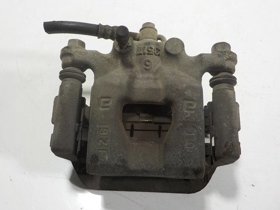 44011EM11A REAR LEFT BRAKE CALIPER / 17227355 FOR NISSAN CUBE Z12 1.6 16V CAT - Image 1 of 4