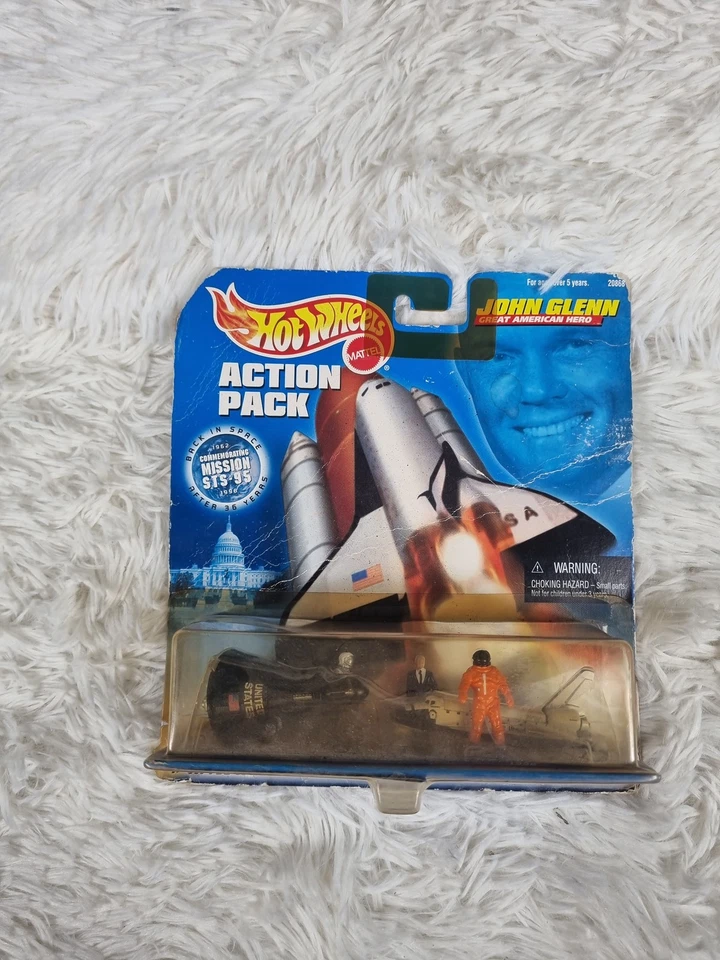 Paquete de acción de colección Hot Wheels John Glenn Hero Mission STS-95 Mercury Shuttle MO Foto 1 de 4