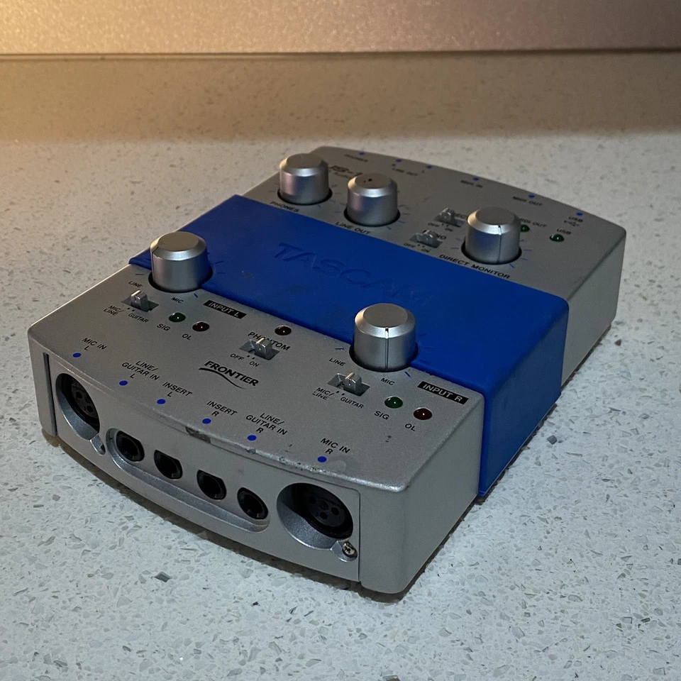 Tascam US-122 - 2 Channel - USB Audio MIDI Interface DJ Mixer - Image 1 of 4