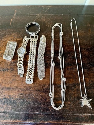 Lote Pulsera Diseño Premier Puño Elástico Envolvente Hebilla Collar Más Reloj Disfraz Foto 1 de 4