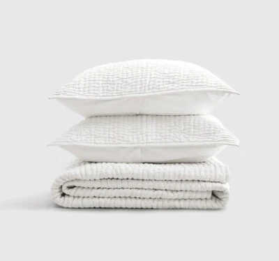 NWT! Quince European Linen/ Cotton Stitch Quilt & Shams! King/ Cal King (849) - Image 1 of 4