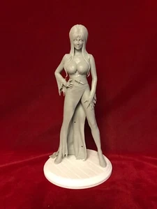 Elvira - Fan Art - Model Kit - 1/8 - 1/6 Scale - Picture 1 of 15