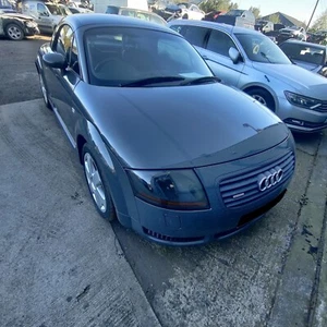 Audi TT Mk1 8N 2000 Roadster grau BRUCH: ALLE TEILE VORHANDEN - Bild 1 von 3