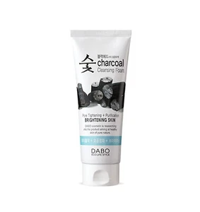 Dabo Schiuma Detergente Carbone 150ml (Schiarente Pelle) - Foto 1 di 1