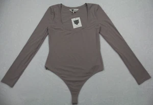 Lita By Ciara Womens Bodysuit Size Medium Gray Kiss Long Sleeve Scoop Neck NWT - Picture 1 of 14