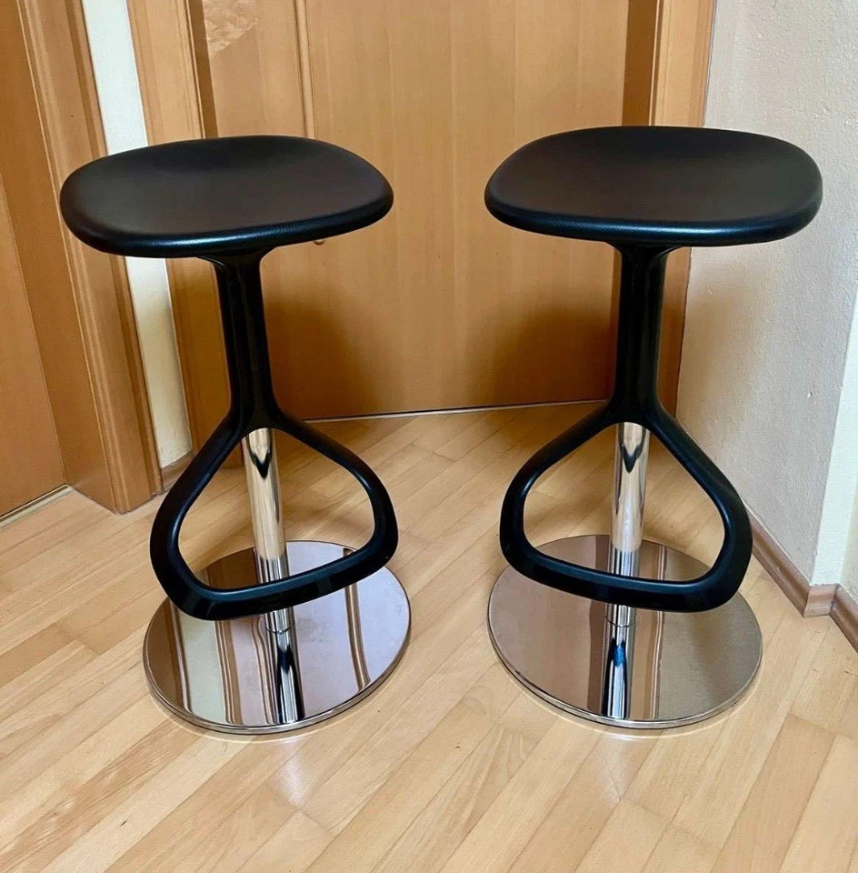 BARHOCKER WALTER KNOLL ( Lox 1350 ) designed by Pearsen Lloyd - Image 1 of 4