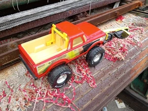 1979 VTG. NYLINT BRONCO MONSTER TRUCK PRESSED STEEL  RED BUZZARD BIG TIRES - Bild 1 von 13