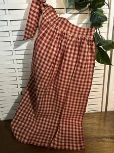 tea stained Prairie Homestead Apron In A Red And Tan Check Homespun - Picture 1 of 2