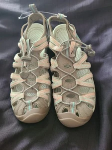 KEEN Whisper Closed Toe Adventure Sandals in Taupe/Coral, Size 11 NWT - Picture 1 of 11