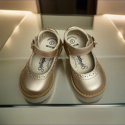 Girls NWB Footmates Leather Mary Jane Shoes Flat Brushed Gold Toddler 3 M - Image 1 of 4