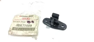 Original Foldable Rear Roof Support Suitable For Mitsubishi Pajero Monter - Picture 1 of 5
